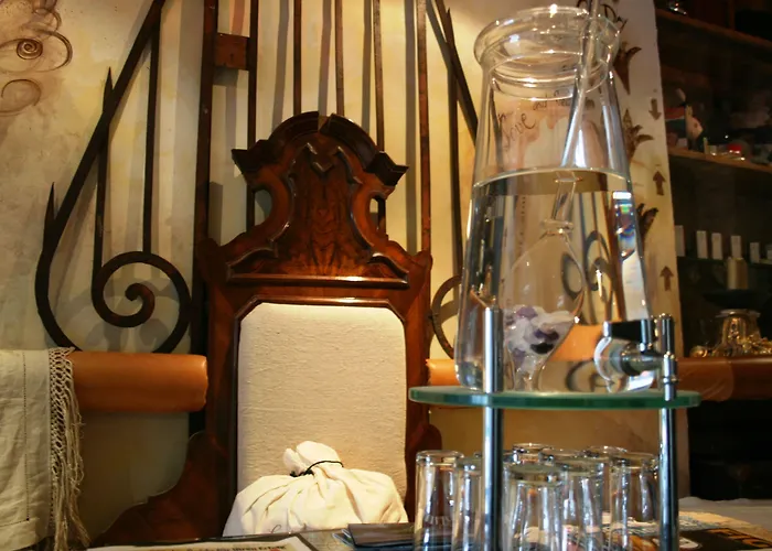 Alp Art 3* גוצנס