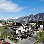 Отель Alp Art Гётценс