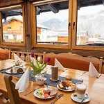 Отель Alp Art