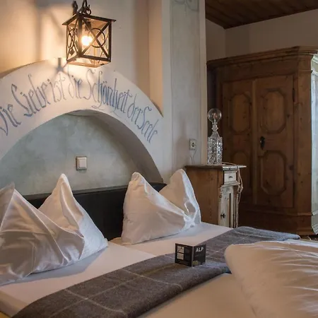 Alp Art Hotel 3*